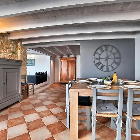 Holiday home Les Oyats By Interhome Dolus-d'Oleron